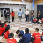 RIO GRANDE : EL MUNICIPIO  LLEVA SU LABOR MALVINIZADORA A INSTITUCIONES DE LA CIUDAD