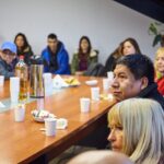 USHUAIA : EL MUNICIPIO  ENTREGÓ TÍTULOS DE PROPIeDAD DE SUS TERRENOS A 20 FAMILIAS DE LA CIUDAD