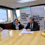 HACIA POLÍTICAS PÚBLICAS CON IDENTIDAD INDÍGENA: FIRMAN CONVENIO PARA GARANTIZAR DERECHOS EN TIERRA DEL FUEGO