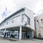 USHUAIA : LA MUNICIPALIDAD  DESAFECTARÁ AL CONTRATADO QUE LESIONÓ A UNA JOVEN EL FIN DE SEMANA