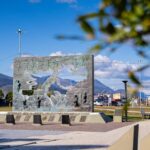EL GOBERNADOR MELELLA PIDIÓ A UNIVERSIDADES QUE SE INVOLUCREN CONTRA EL CONCURSO BRITÁNICO QUE USA A JÓVENES ARGENTINOS A FAVOR DEL COLONIALISMO EN MALVINAS