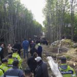 USHUAIA : LA MUNICIPALIDAD LA MUNICIPALIDAD DE USHUAIA SE CONSTITUYÓ COMO QUERELLANTE POR LA OCUPACIÓN ILEGAL DE TERRENOS MUNICIPALES SE CONSTITUYÓ COMO QUERELLANTE POR LA OCUPACIÓN ILEGAL DE TERRENOS MUNICIPALES