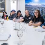 USHUAIA : EL INTENDENTE VUOTO RECIBIÓ A INTEGRANTES DE LA ASOCIACIÓN RETOÑO FUEGUINO QUE PREPARAN SU PEÑA ANIVERSARIO