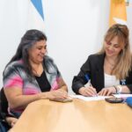 GOBIERNO FIRMÓ UN CONVENIO CON EL COLEGIO DE TRABAJADORES SOCIALES EN EL MARCO DE LA DIPLOMATURA CONTRA LAS VIOLENCIAS DE GÉNERO