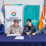 HISTÓRICO: EL GOBERNADOR MELELLA FIRMÓ ACUERDOS EN TOLHUIN PARA LA LLEGADA CONCRETA DE INVERSIONES EN PROYECTOS ACUÍCOLAS