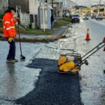 USHUAIA : EL MUNICIPIO CONTINÚA CON LOS TRABAJOS DE REPARACIÓN VIAL EN ÉPOCA INVERNAL