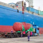 COMENZÓ EL HISTÓRICO OPERATIVO DE DESCARGA Y TRANSPORTE DEL EQUIPAMIENTO DE LA NUEVA USINA DE USHUAIA